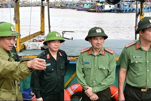 Kiểm tra công tác ứng phó bão số 3 tại Hải Phòng