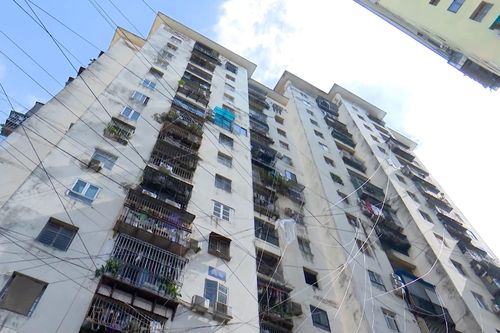 Nhiều khu nhà tái định cư Hà Nội xuống cấp nghiêm trọng