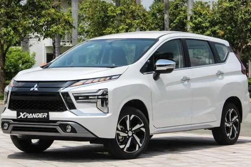 Top 10 xe xăng dầu bán chạy nhất nửa đầu năm 2025