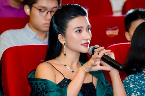 Phim ngắn 5 phút khiến NSƯT Kim Tuyến 'muốn chiếu ngay cho khán giả'