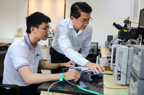 Dự báo điểm chuẩn ngành bán dẫn, trí tuệ nhân tạo tăng cao