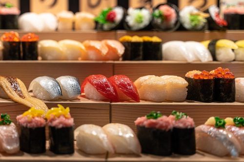 Ăn sushi ở Nhật Bản có gì khác?