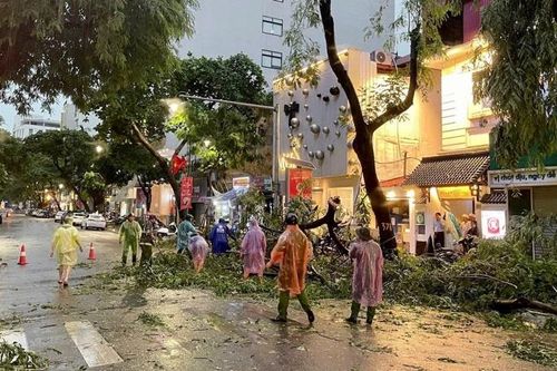 Hà Nội khẩn trương khắc phục hậu quả bão số 3