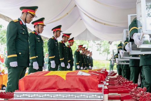 Xin nguyện mãi mãi không quên