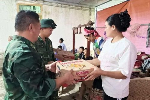 Nghệ An: Lực lượng vũ trang nỗ lực hỗ trợ nhân dân ứng phó, khắc phục hậu quả bão số 3