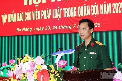 Nâng cao chất lượng đội ngũ báo cáo viên pháp luật trong Quân đội