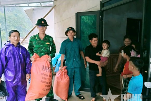 Thanh Hóa phát huy hiệu quả phương châm '4 tại chỗ' sớm ổn định cuộc sống cho người dân sau bão số 3