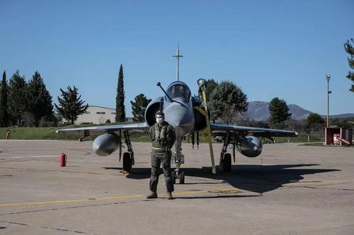 Ukraine mất tiêm kích Mirage 2000 đầu tiên