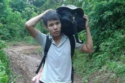 Người mang chữ lên cao nguyên Dào San cho bà con dân tộc Mông