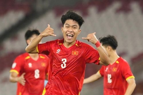 Đánh đầu ghi bàn, U23 Việt Nam giành vé vào bán kết giải Đông Nam Á 2025