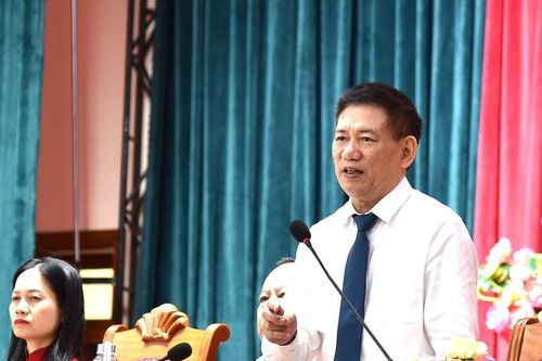 Sắp xếp đơn vị hành chính: Chính quyền gần dân hơn, cán bộ phải có tiêu chuẩn cao hơn