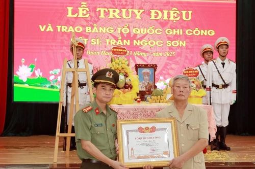 Công an tỉnh Bắc Ninh tổ chức lễ truy điệu cán bộ hy sinh khi làm nhiệm vụ