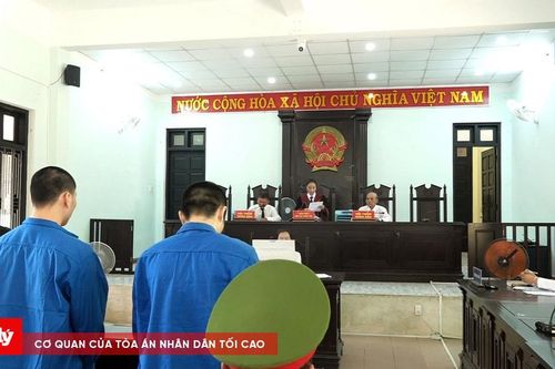 Bị bắt quả tang mua bán ma túy tại nhà