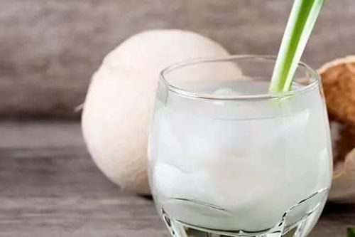 Loại đồ uống buổi tối vừa giúp ngủ ngon vừa tốt cho thận, ở chợ bán đầy