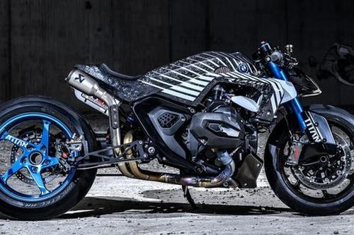 BMW ra mắt siêu mô tô độc đáo