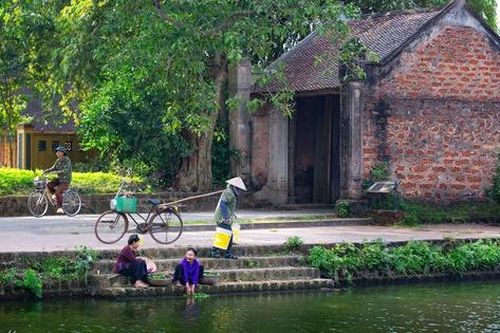 Làng còn hay mất…