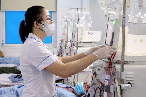 Đề xuất mới về lương, phụ cấp cho nhân viên y tế