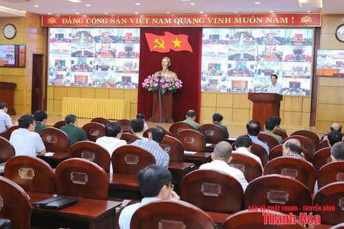 Hội nghị trực tuyến toàn tỉnh đánh giá tình hình ứng phó, khắc phục thiệt hại do bão số 3 và tiến độ xóa nhà tạm, nhà dột nát