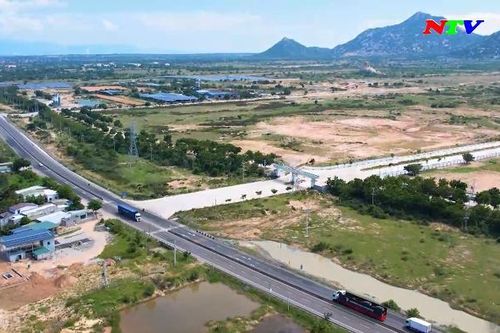 Liên minh các tập đoàn Travavina ESTI, WPP Energy, DHT Energy và HyFi đề xuất dự án 36.000 tỷ ở Khánh Hòa
