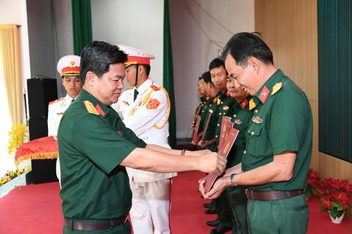 Tâm tình người 'dừng lại'