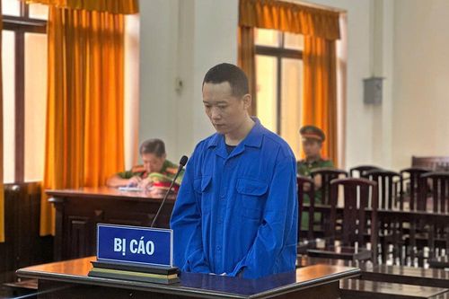 2 bị cáo lãnh 50 năm tù về tội tàng trữ, mua bán ma túy