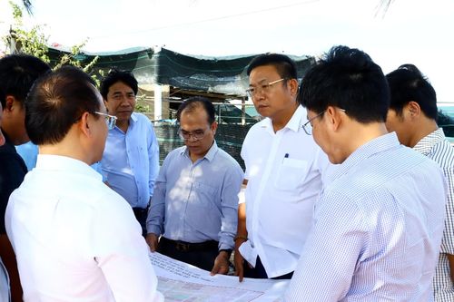 Đoàn khảo sát số 2 của Tổ Văn kiện Đại hội Đảng bộ tỉnh làm việc với Đảng ủy xã Phước Dinh