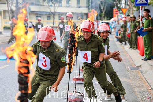 Phường Nha Trang: Giữ vững an ninh trật tự để phát triển kinh tế - xã hội