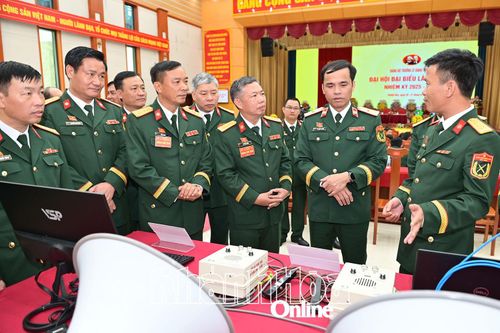 Trường Sĩ quan Thông tin: Lá cờ đầu trong công tác chuyển đổi số