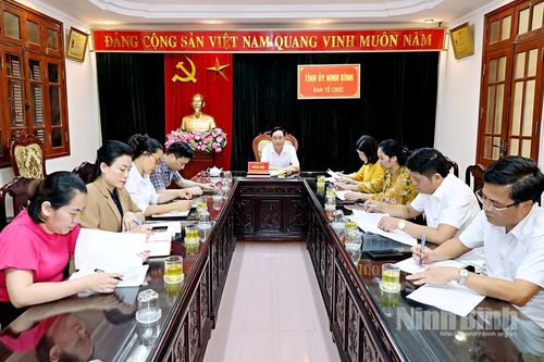 Đóng góp ý kiến vào dự thảo Quy định chức năng, nhiệm vụ, tổ chức bộ máy cơ quan Báo và Phát thanh, truyền hình của Đảng bộ tỉnh, thành phố