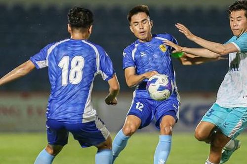 Mùa giải mới chưa khởi tranh, V-League đã có biến