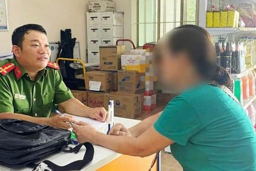 Kịp thời ngăn chặn vụ lừa đảo 'chuyển tiền phí để nhận quà của Việt kiều Mỹ'