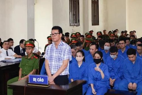 Xét xử cựu Tổng Biên tập Tạp chí Môi trường và Đô thị Việt Nam Đồng Xuân Thụ