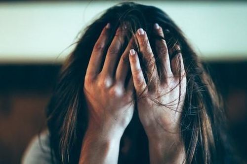 Rối loạn hoảng loạn cần làm gì?