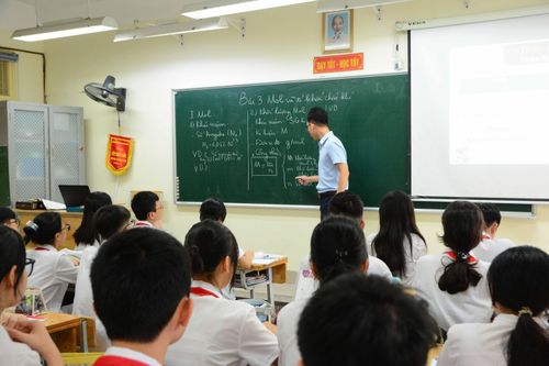 Đề xuất mới nhất về cách tính tiền lương, phụ cấp đối với giáo viên