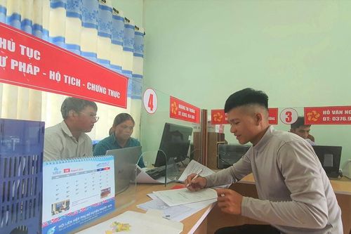 Đà Nẵng: Bổ sung nhân sự công nghệ thông tin về xã, phường hỗ trợ thủ tục hành chính