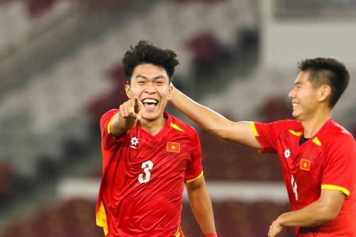 Lý Đức nghỉ tập, nguy cơ lỡ trận bán kết U23 Đông Nam Á