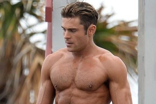 Zac Efron gây chú ý