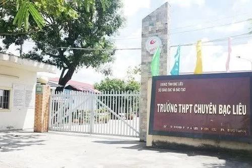 Thầy giáo được minh oan, 8 nguyên lãnh đạo sở được mời nghe kết luận