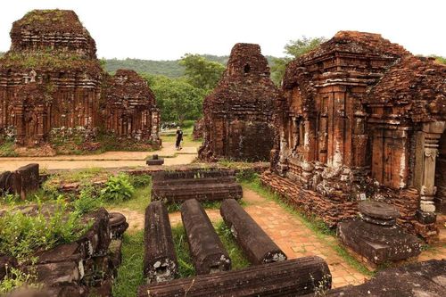 Sắp xếp lại giang sơn và sức mạnh đoàn kết: Nhân lên tiềm lực văn hóa - du lịch