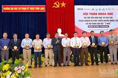 Vai trò giáo dục đào tạo trong nhiệm vụ phát triển nguồn nhân lực với mô hình gắn kết '3 nhà'