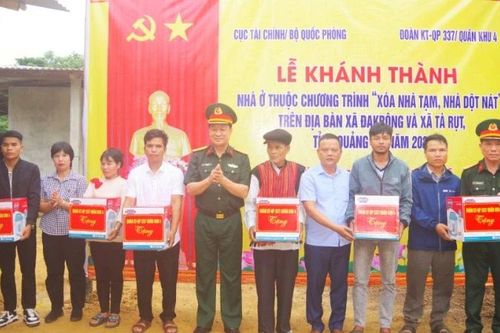 Khánh thành và bàn giao 6 công trình xóa nhà tạm, nhà dột nát