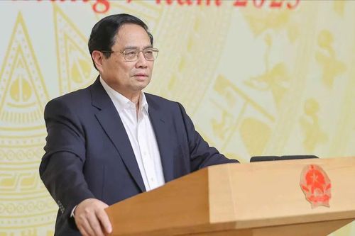 Phải bằng mọi cách tiếp cận những nơi bị chia cắt do bão lũ, thiên tai