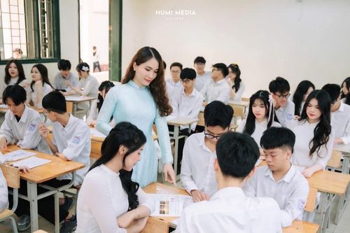 Chuyên gia cảnh báo những lệch lạc trong dạy học Ngữ văn
