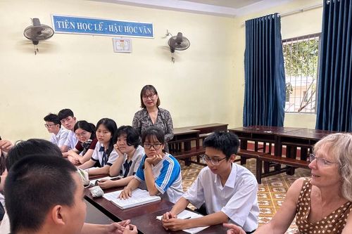 Đắk Lắk miễn phí bồi dưỡng tiếng Pháp cho học sinh, mở cơ hội du học