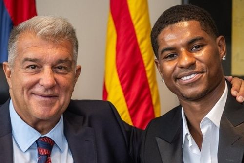 Barcelona chính thức công bố hợp đồng và số áo của Rashford