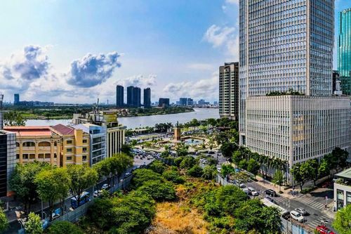 Cận cảnh 2 khu 'đất vàng' ở phường đắt đỏ nhất TPHCM được xin làm bãi gửi xe, tạo mảng xanh