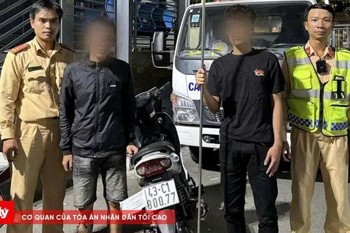 Tạm giữ hai thiếu niên mang ba chĩa đi trả thù