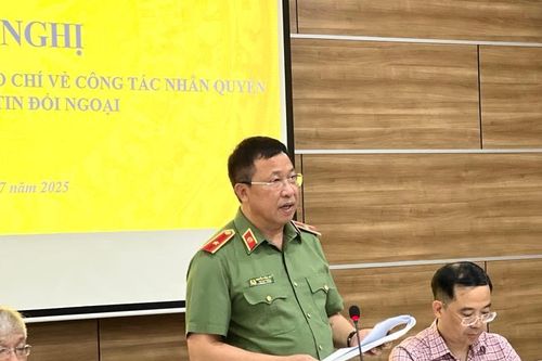 Lực lượng công an hỗ trợ xóa hàng nghìn nhà tạm, nhà dột nát trong 6 tháng