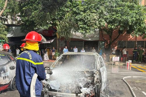 Cháy xe Peugeot: Sự cố đầu tiên trong 12 năm, Thaco cam kết gì?