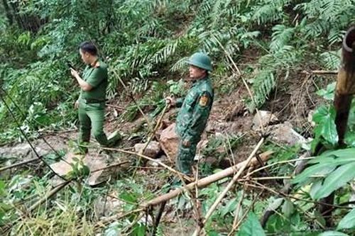 Sạt lở đá gây ra tiếng động lớn tại xã miền núi Thanh Hóa